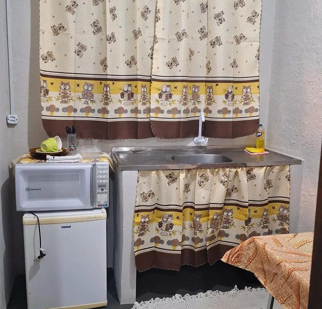 Quarto em Acomodações Particulares SUÍTE PRIVATIVA COM VARANDA em frente ao Beto Carrero Penha